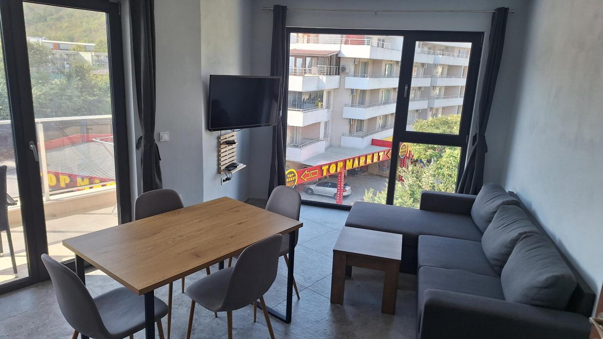 Beach Apartments Ema Кранево Екстериор снимка